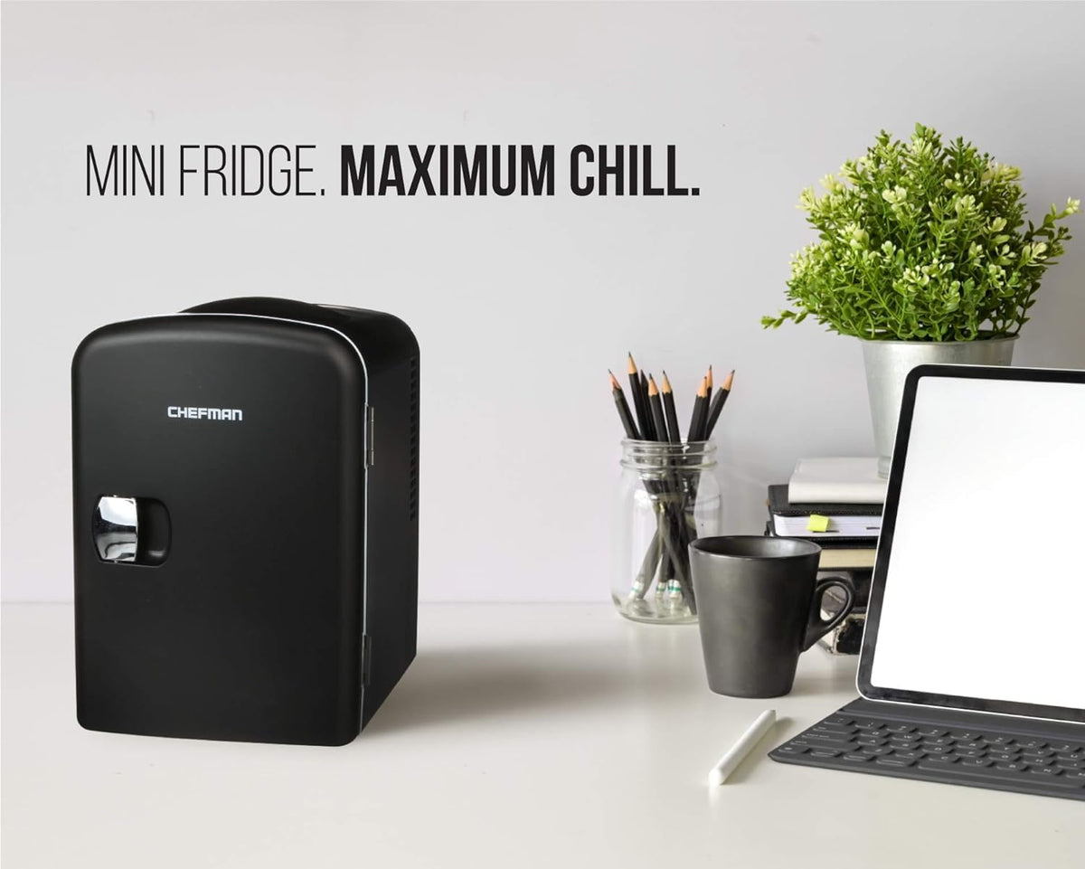 Black Portable Mini Fridge 4-liter F424