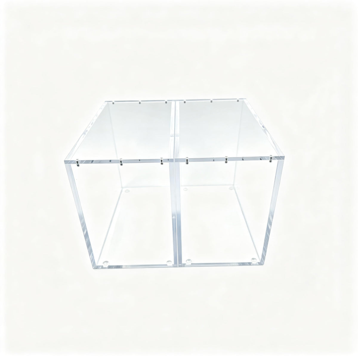 Magnetic Acrylic Case Protector Q202996