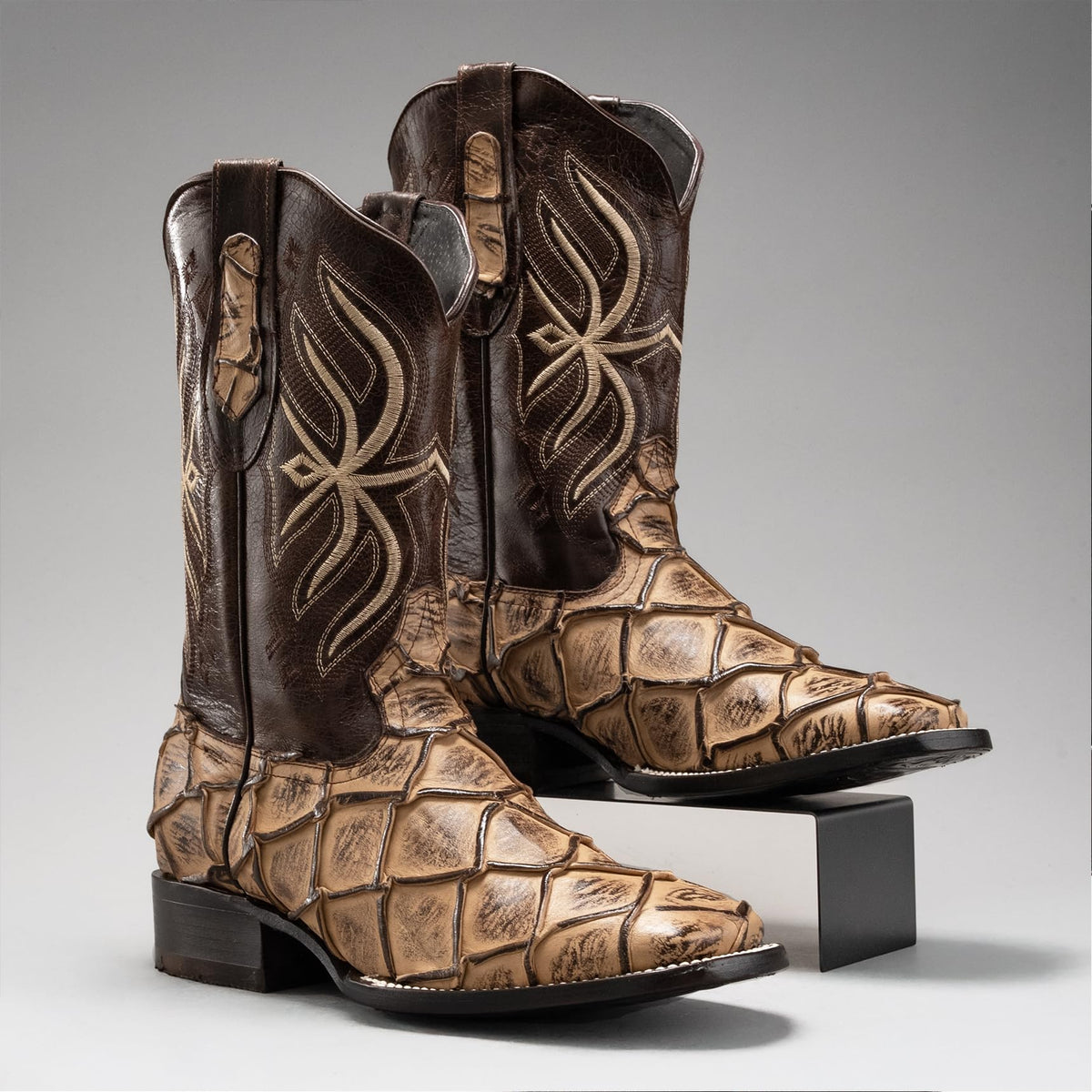 Leather Print Embroidered Square Toe Cowboy Boots G591028